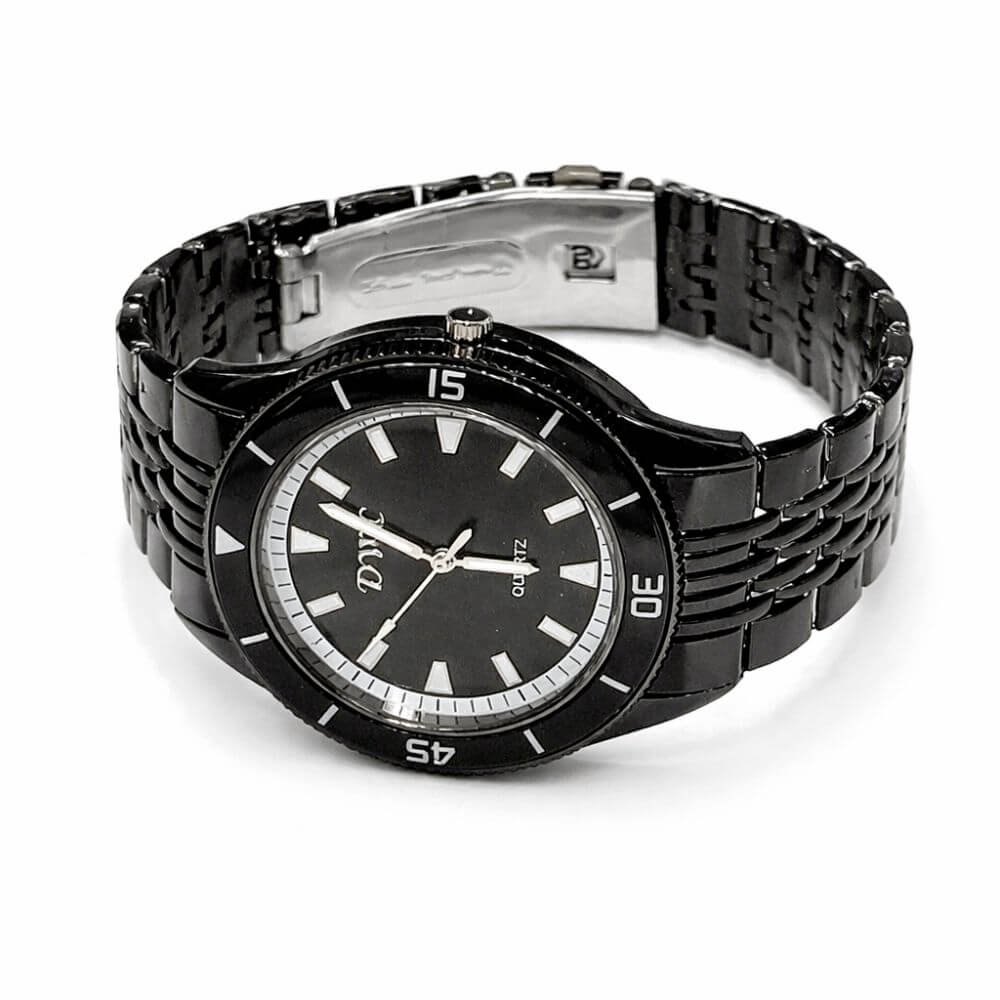 DYC  Classic Quartz Watch (Black)