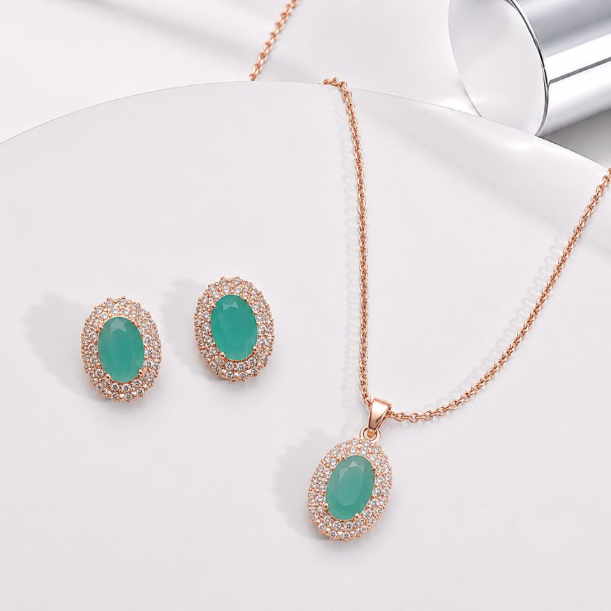 Emerald Glow Jewelry Set